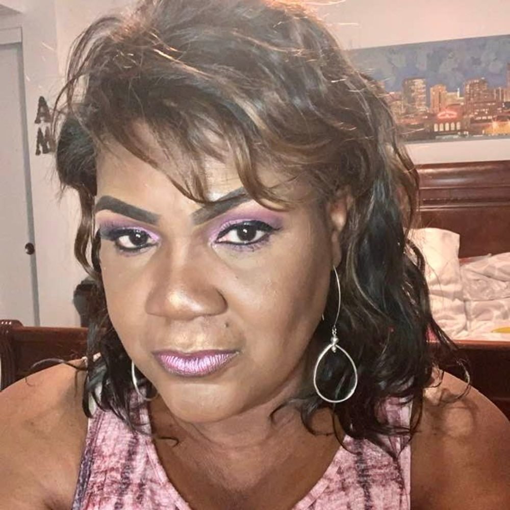 Meet your Posher, Ally